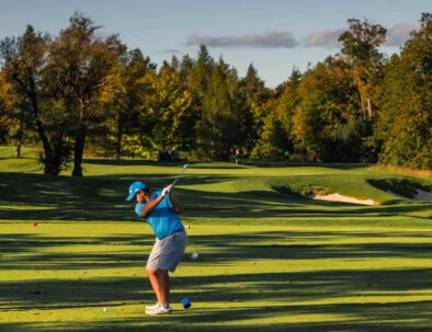 South-17-Tee-in-Action-opt